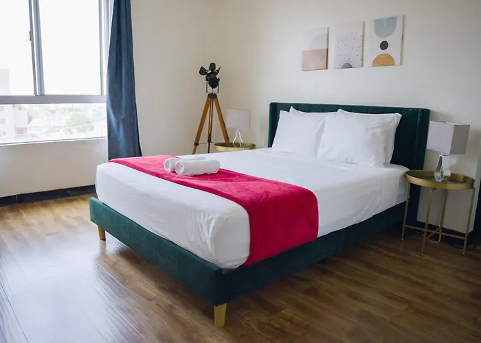 Samesun Hollywood Hotel & Hostel